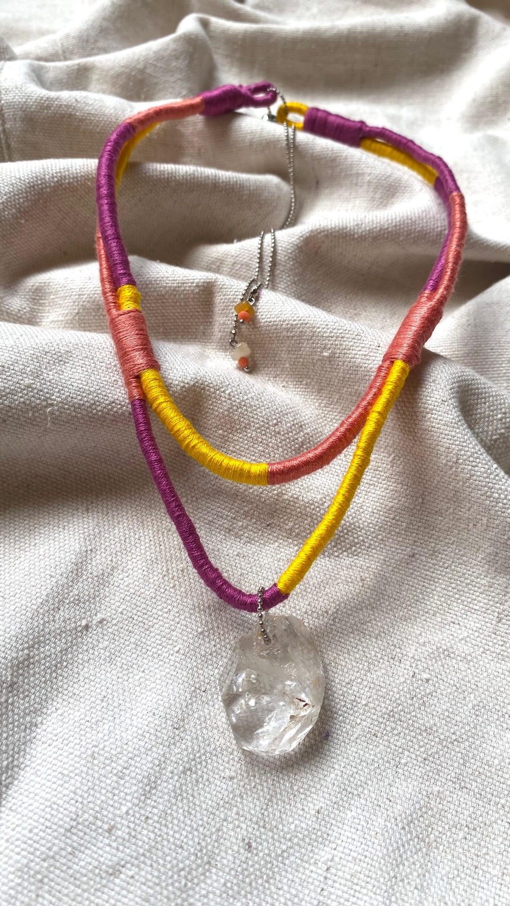 Colar Penjor - Cristal Branco