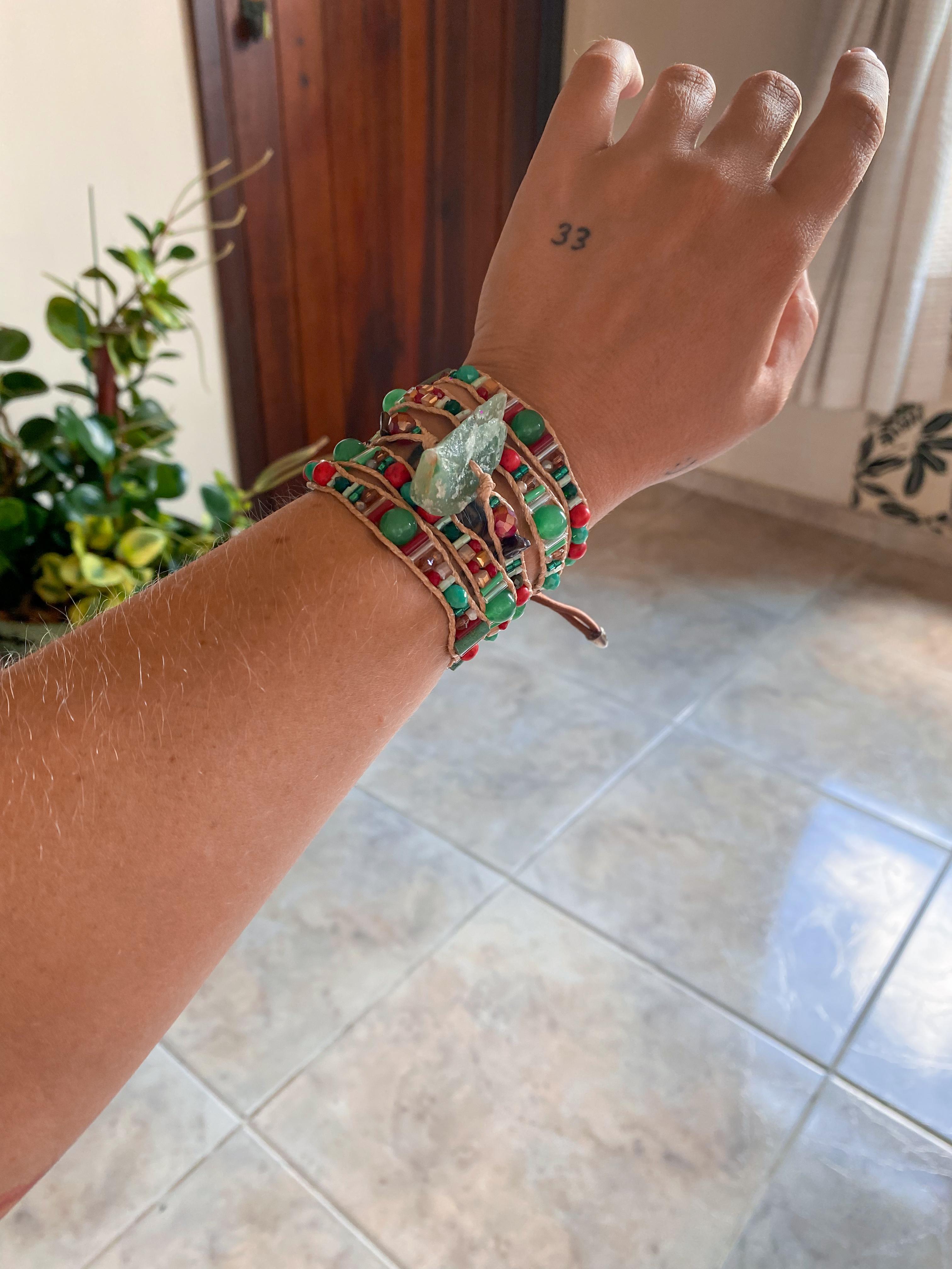 Pulseira 5 voltas | Quartzo Verde + Howlitas