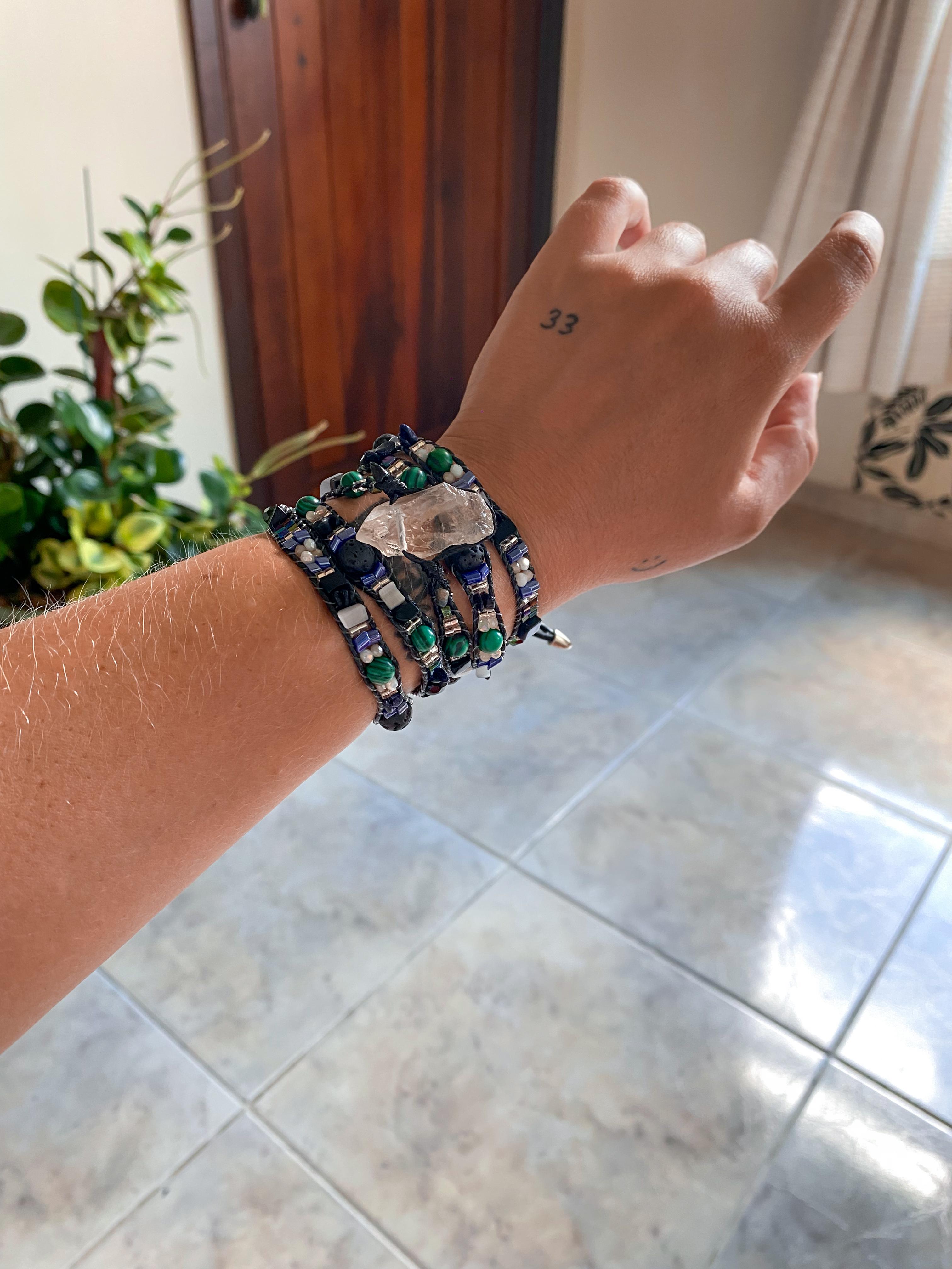 Pulseira 5 voltas | Quartzo Branco + Vulcânica
